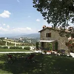 La Vecchia Quercia Farm stay *